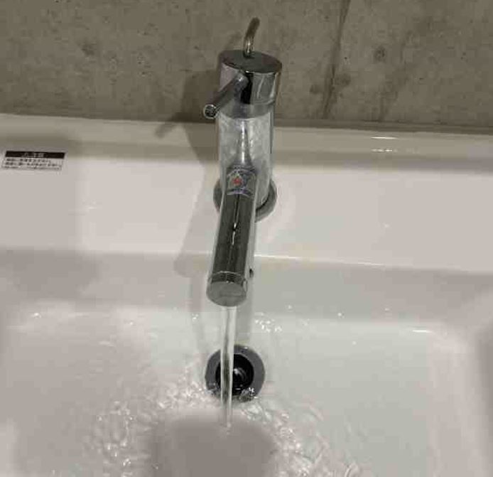 洗面所の排水つまりを徹底解決！原因別の対処法と予防策を紹介