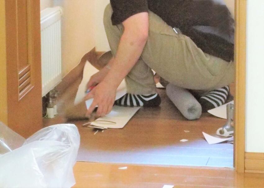 DIYでトイレのクッションフロアの張替えをした場合の費用・時間
